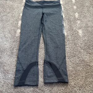Lululemon Gray Patterned Leggings
